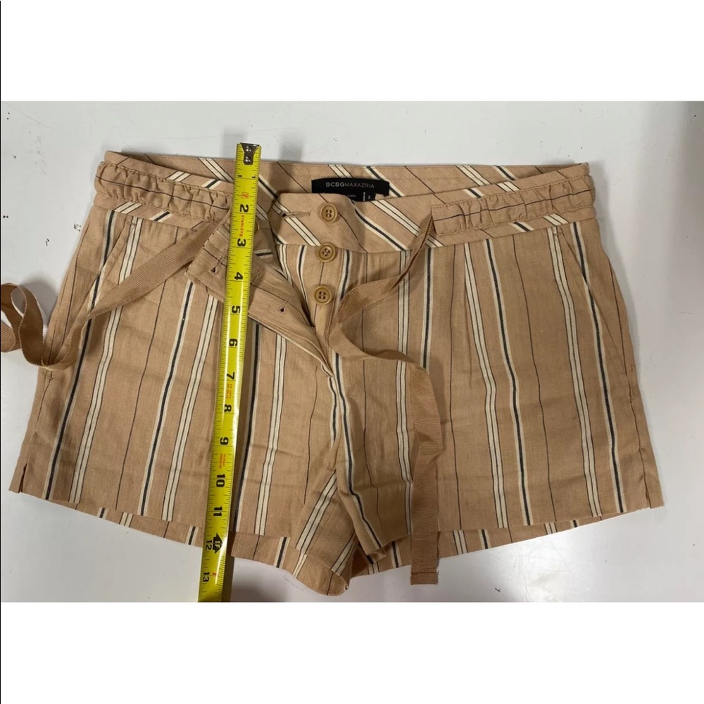 BCBG small tie shorts